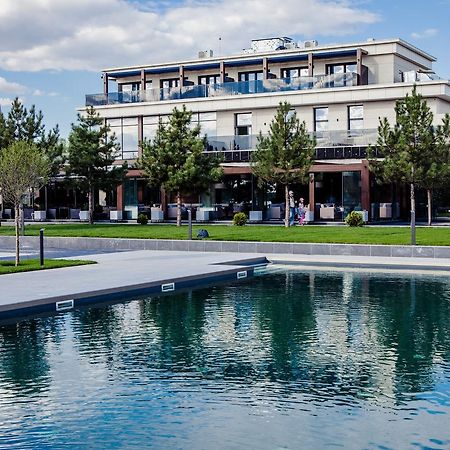 Riviera Zoloche Resort & Spa Vishenki  ภายนอก รูปภาพ